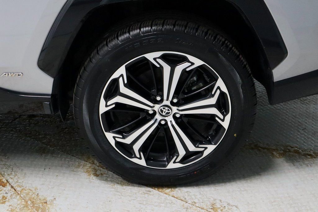 Used 2023 Toyota RAV4 XSE image 18