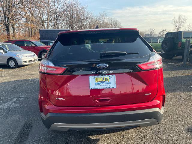 Certified 2023 Ford Edge SEL w/ Convenience Package image 3