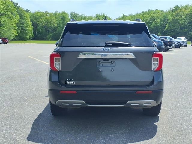 Certified 2020 Ford Explorer XLT w/ Equipment Group 202A AWD/4WD image 6