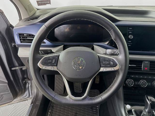 Used 2024 Volkswagen Taos SE w/ Panoramic Sunroof Package AWD/4WD image 12