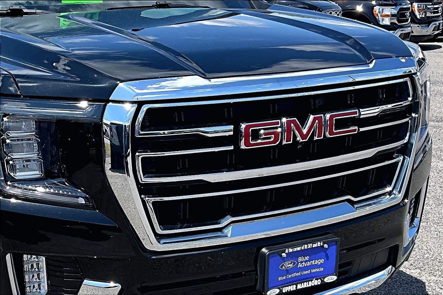 Used 2023 GMC Yukon XL SLT w/ SLT Premium Package AWD/4WD image 29