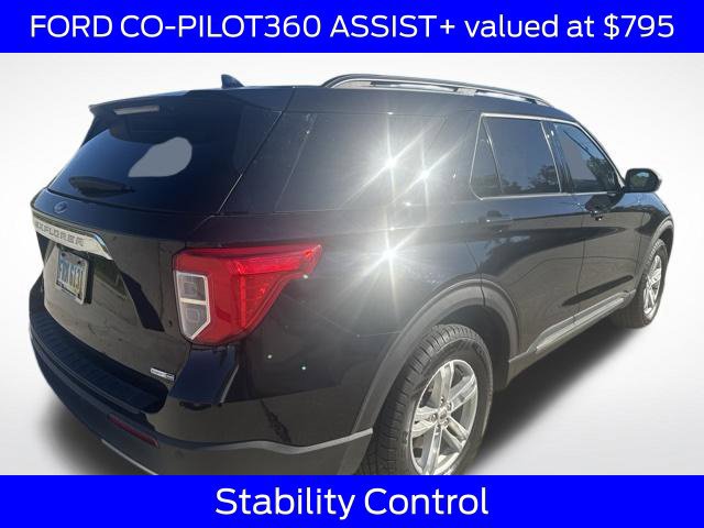 Certified 2020 Ford Explorer XLT w/ Equipment Group 202A AWD/4WD image 4