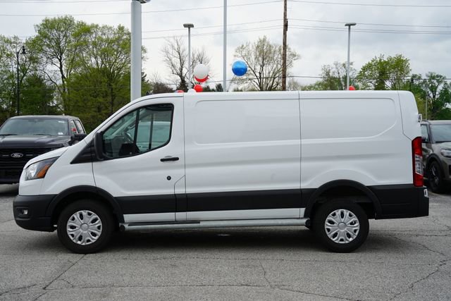 Certified 2024 Ford Transit 250 Low Roof w/ Exterior Upgrade Package RWD image 4