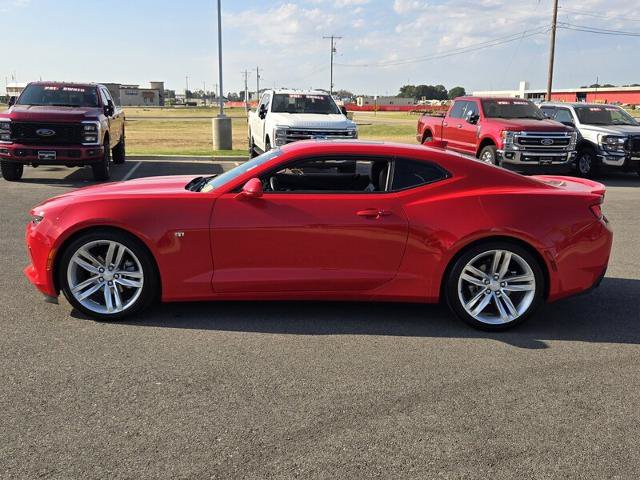 Used 2017 Chevrolet Camaro LT RWD image 8