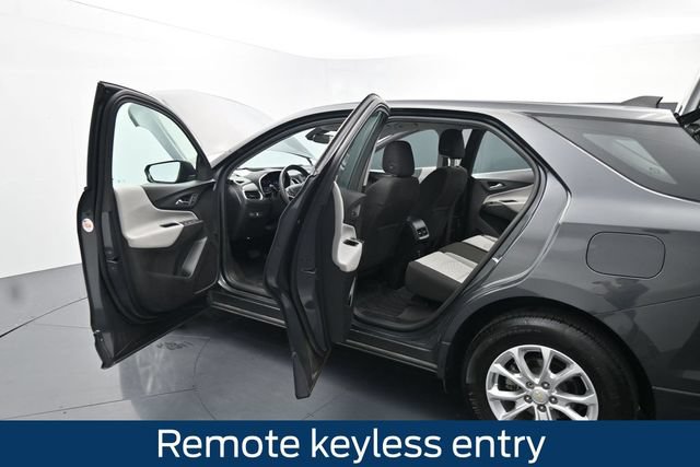 Used 2021 Chevrolet Equinox LS FWD image 15