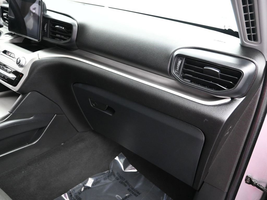 Certified 2022 Ford Explorer XLT image 56