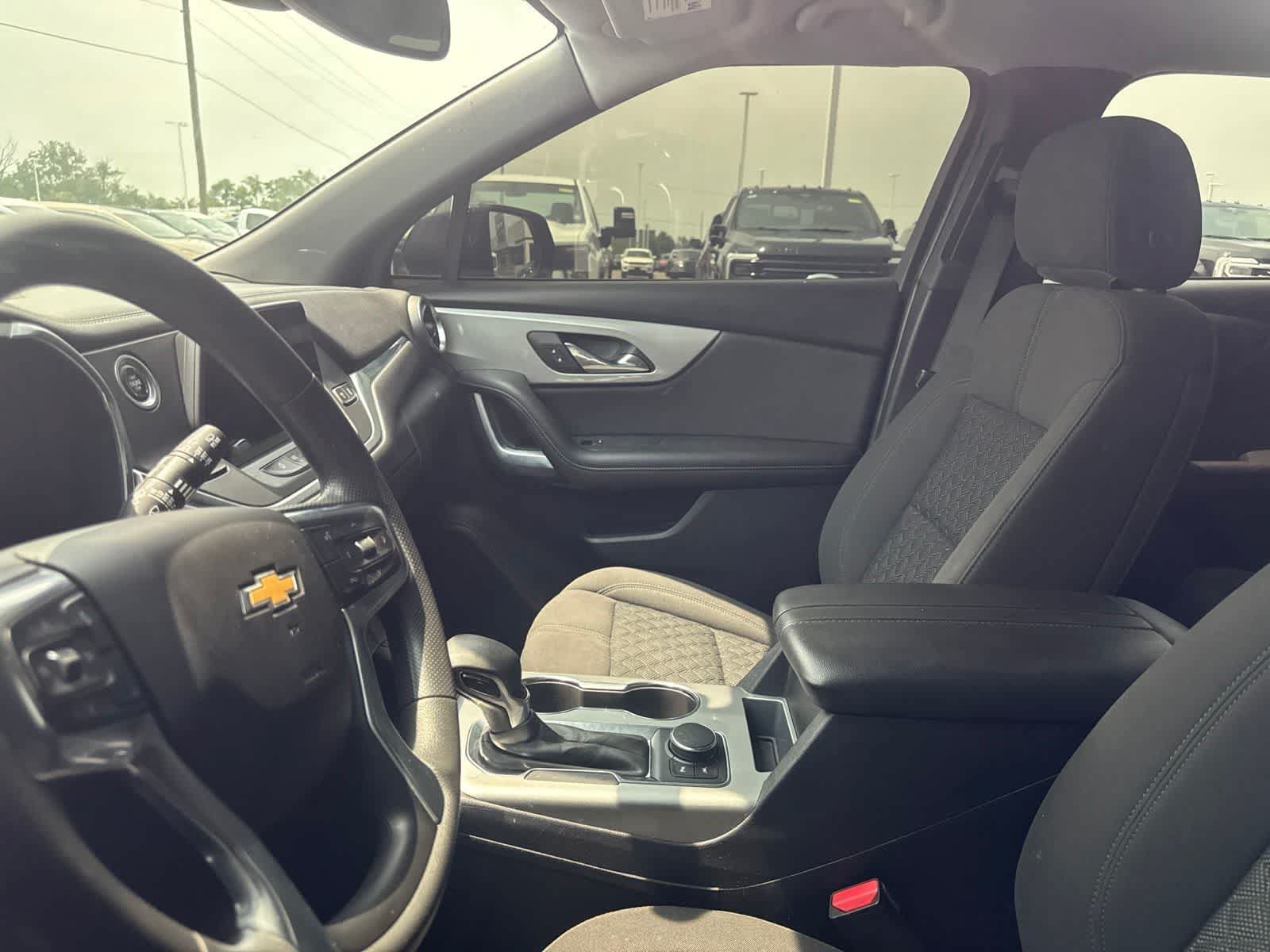 Used 2021 Chevrolet Blazer LT FWD image 33