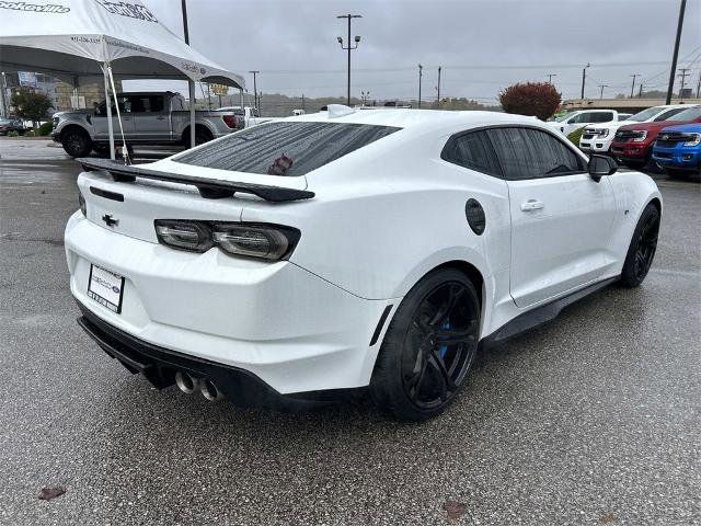 Used 2022 Chevrolet Camaro SS image 4