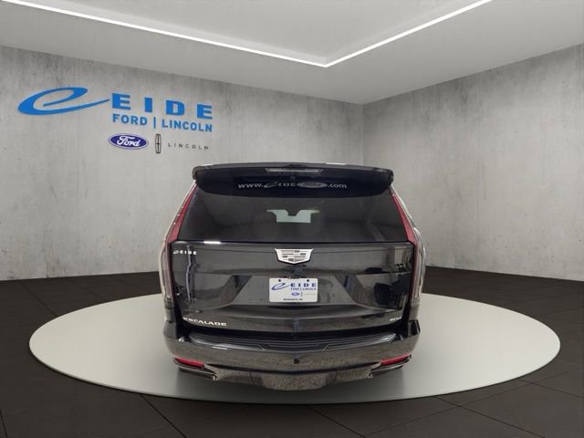 Used 2023 Cadillac Escalade Sport Platinum AWD/4WD image 9