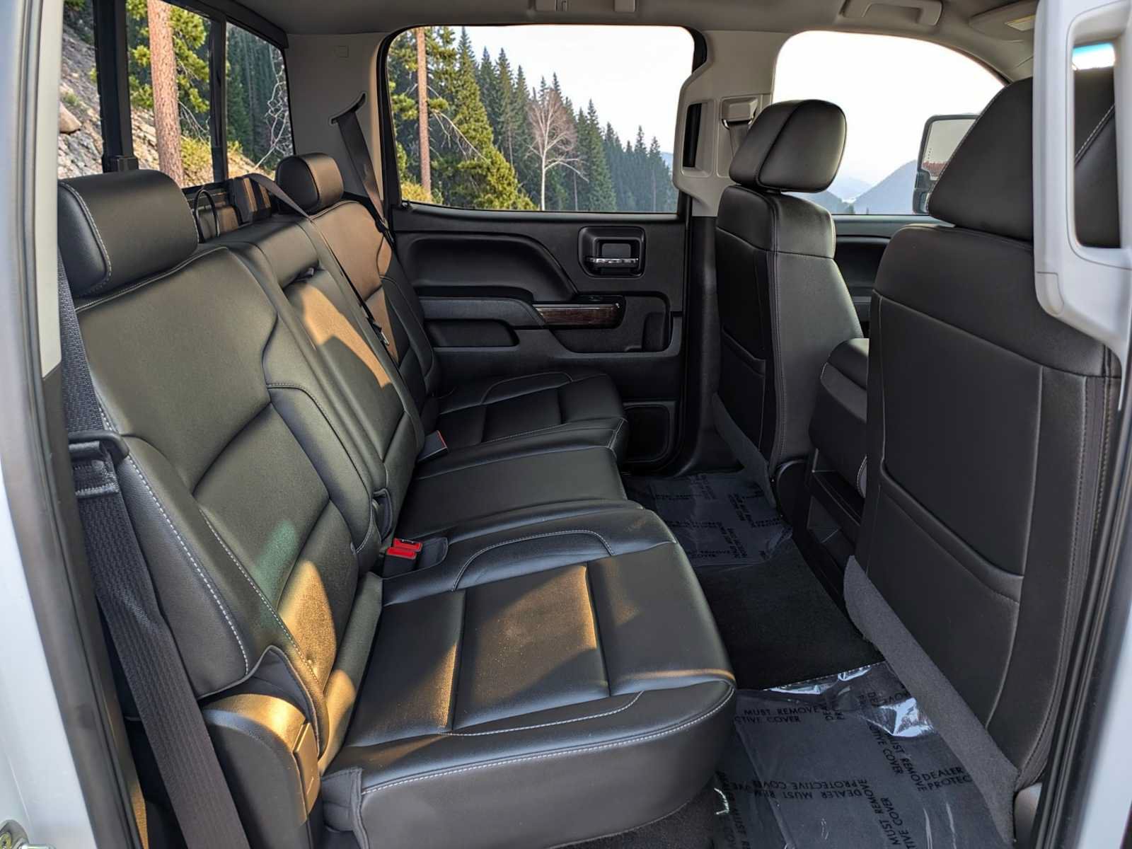Used 2018 GMC Sierra 3500 SLT AWD/4WD image 18