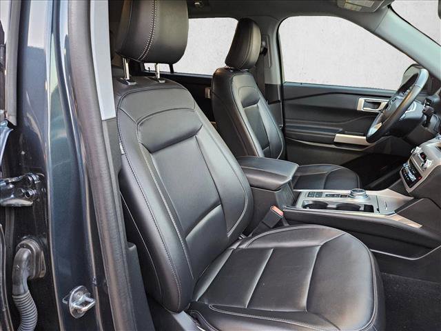 Certified 2023 Ford Explorer XLT w/ Equipment Group 202A RWD image 16