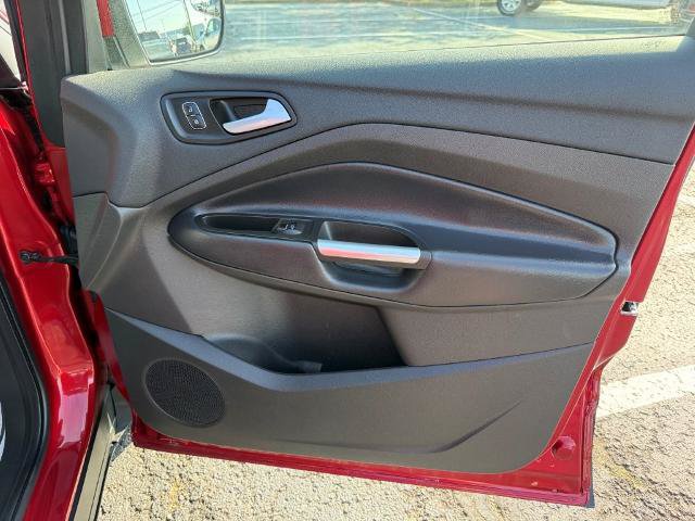 Certified 2019 Ford Escape Titanium FWD image 23