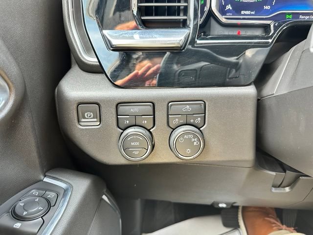 Used 2023 Chevrolet Silverado 1500 LT AWD/4WD image 50