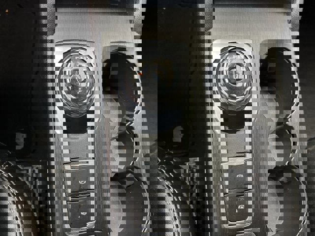 Certified 2023 Ford Escape Platinum image 32