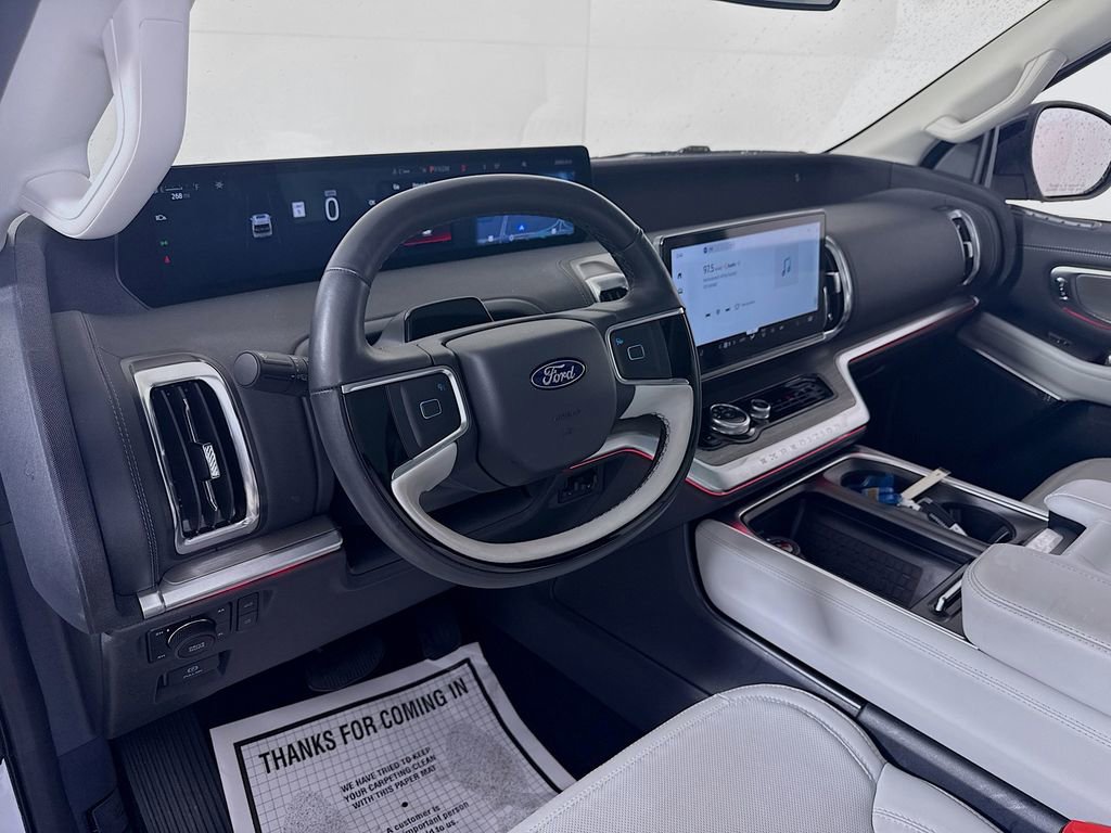 Certified 2025 Ford Expedition Max Platinum AWD/4WD image 9