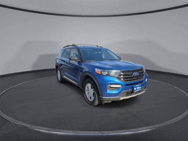 Certified 2021 Ford Explorer XLT w/ Equipment Group 202A AWD/4WD image 2