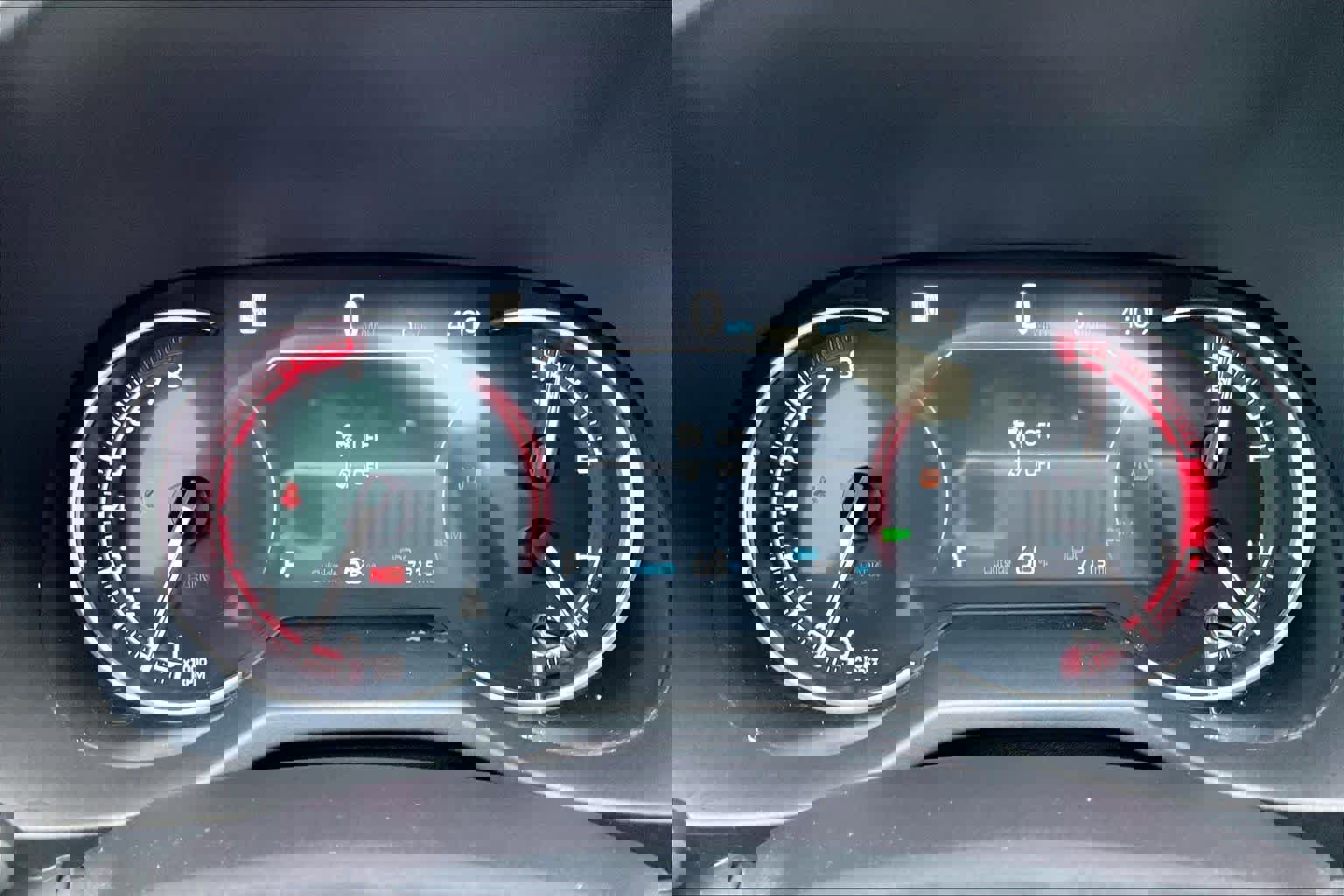 Used 2025 Toyota RAV4 XLE Premium image 27