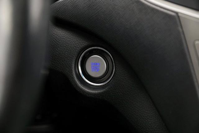 Used 2017 Hyundai Santa Fe Sport image 40