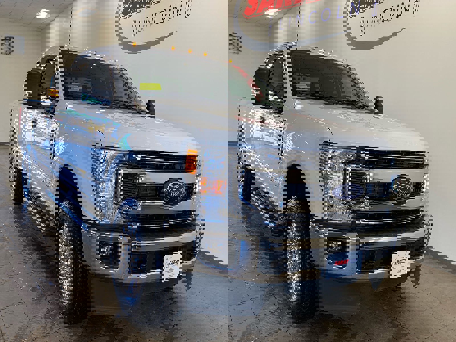 Certified 2022 Ford F350 XLT w/ XLT Value Package image 6