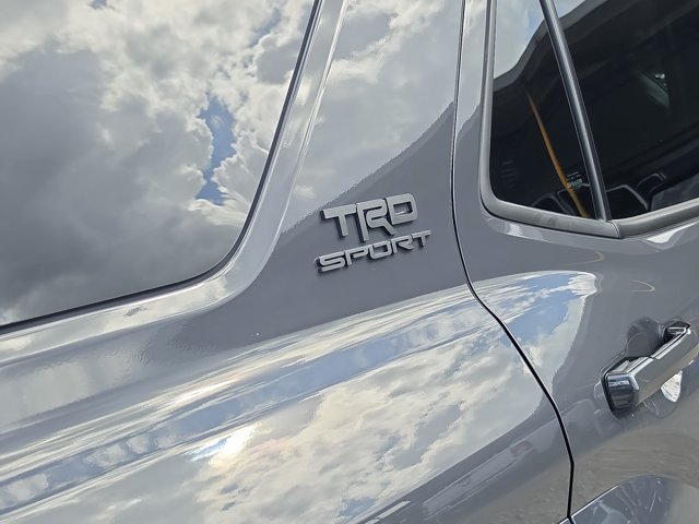 Used 2025 Toyota 4Runner TRD Sport Premium AWD/4WD image 7