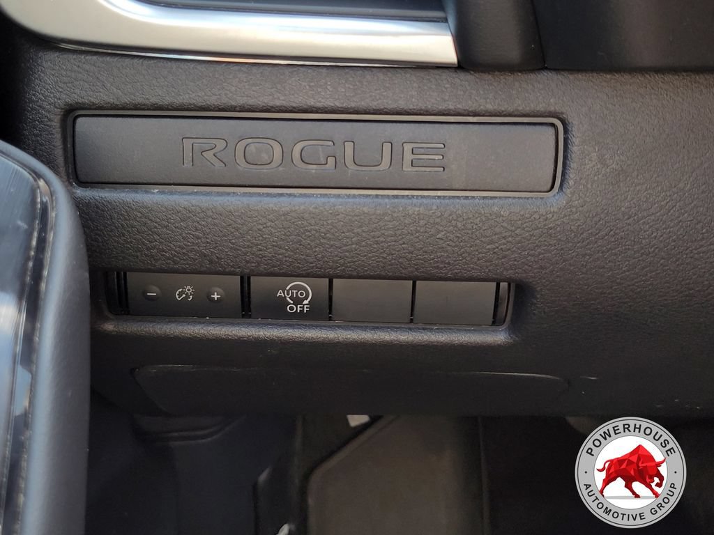Used 2023 Nissan Rogue S FWD image 26