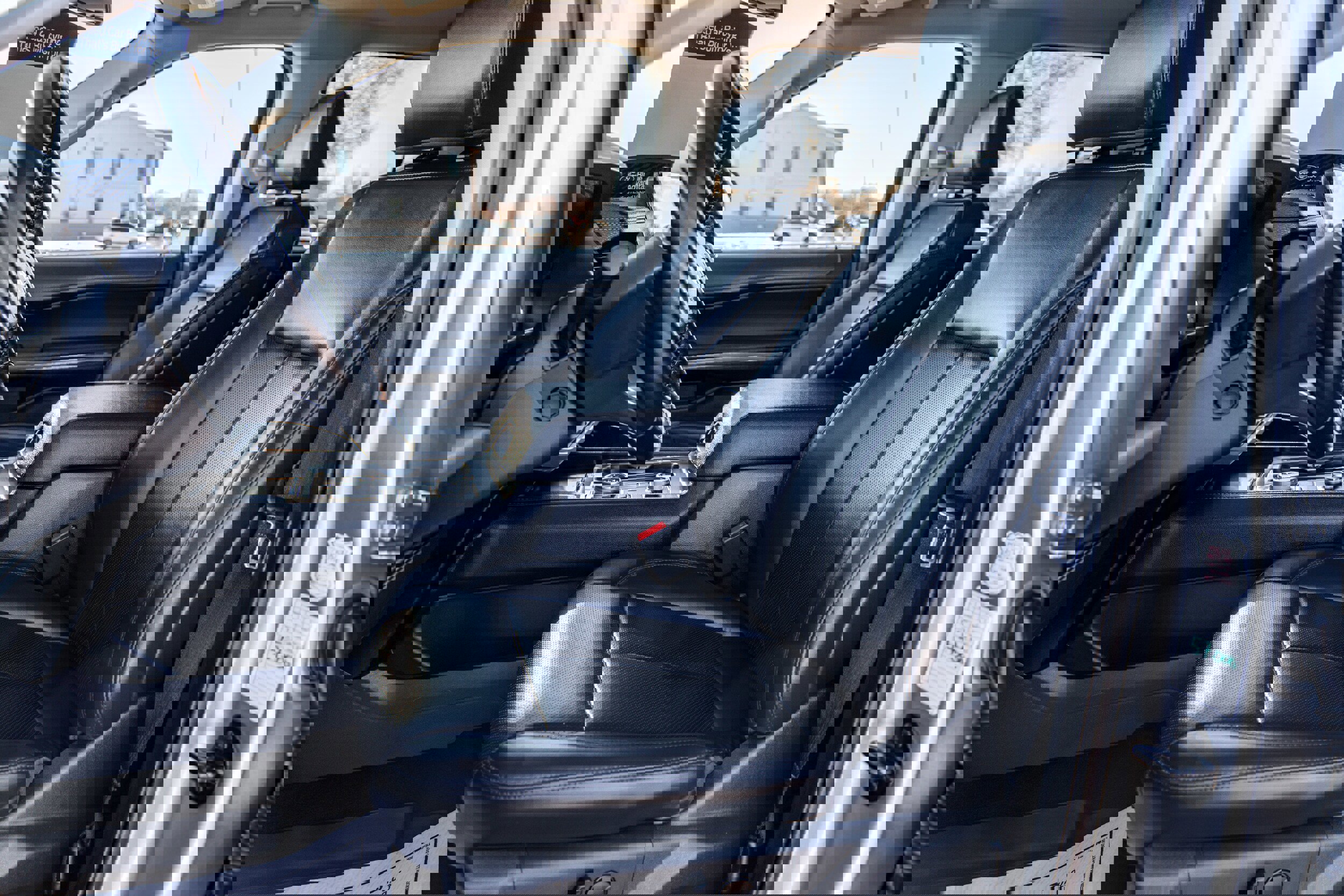 Certified 2024 Ford Expedition Max XLT image 8