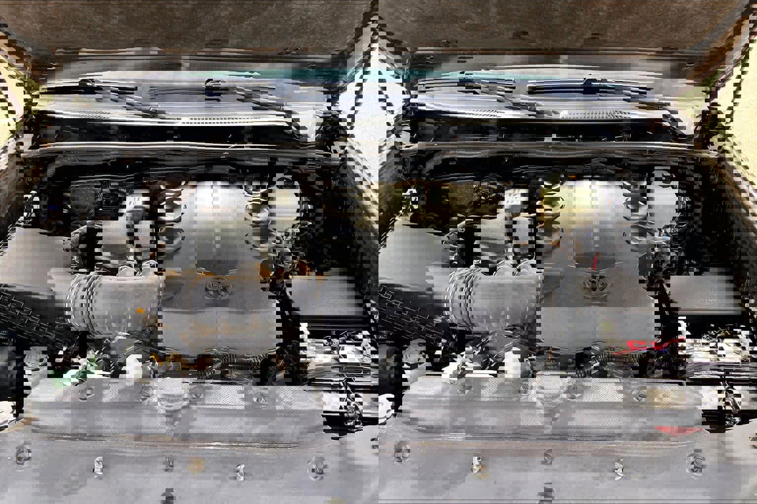 Used 2019 Toyota 4Runner Limited image 31