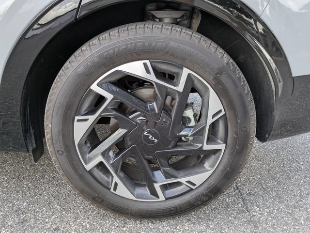Used 2025 Kia Sportage SX FWD image 9