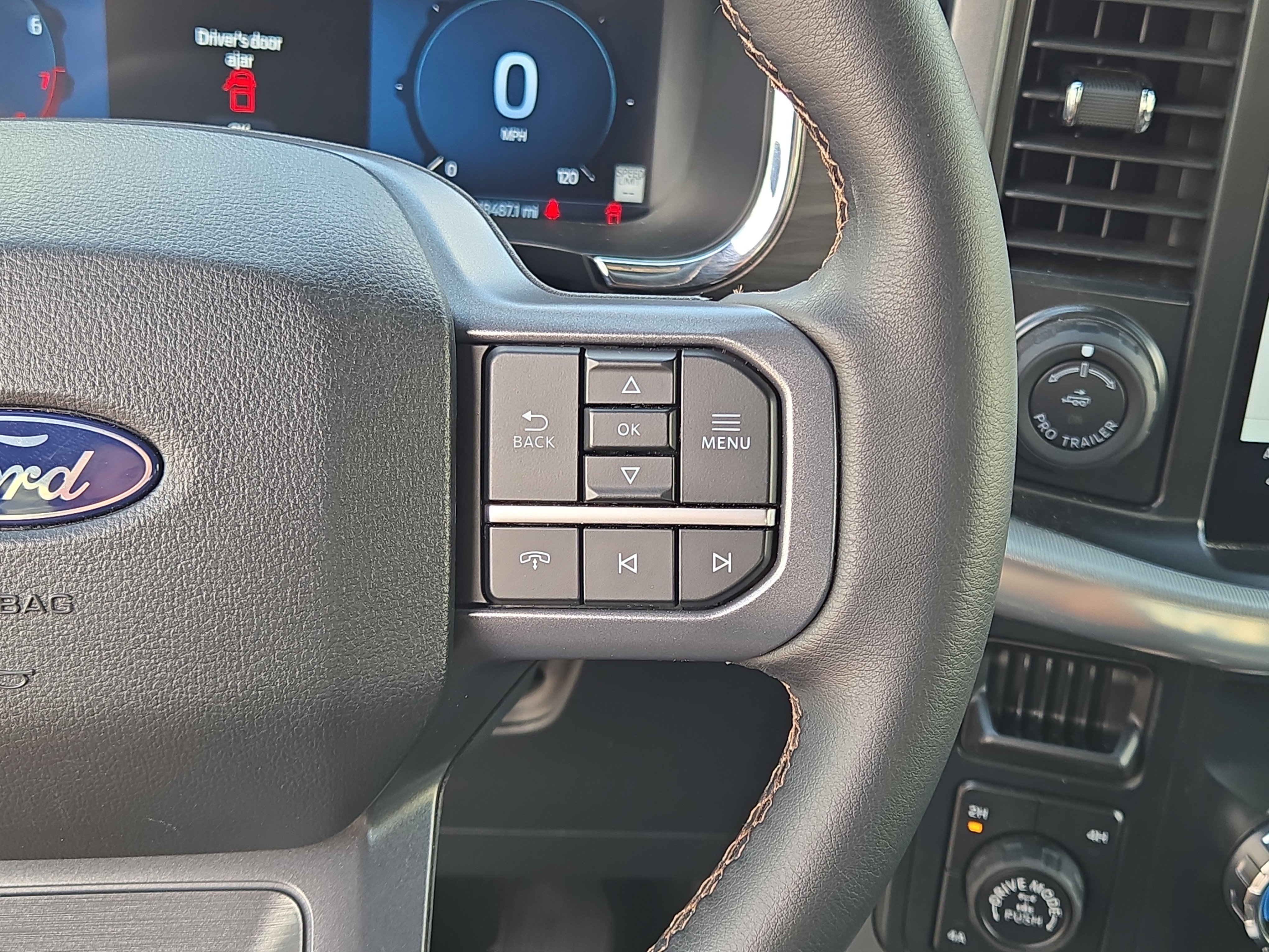 Certified 2025 Ford F150 Lariat w/ Equipment Group 501A Mid image 23