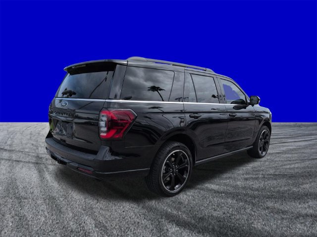 Certified 2023 Ford Expedition Limited RWD image 4