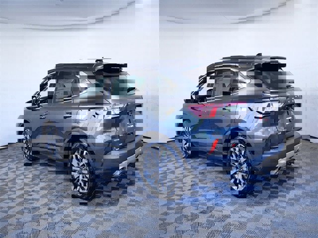 Certified 2020 Ford Escape Titanium image 2