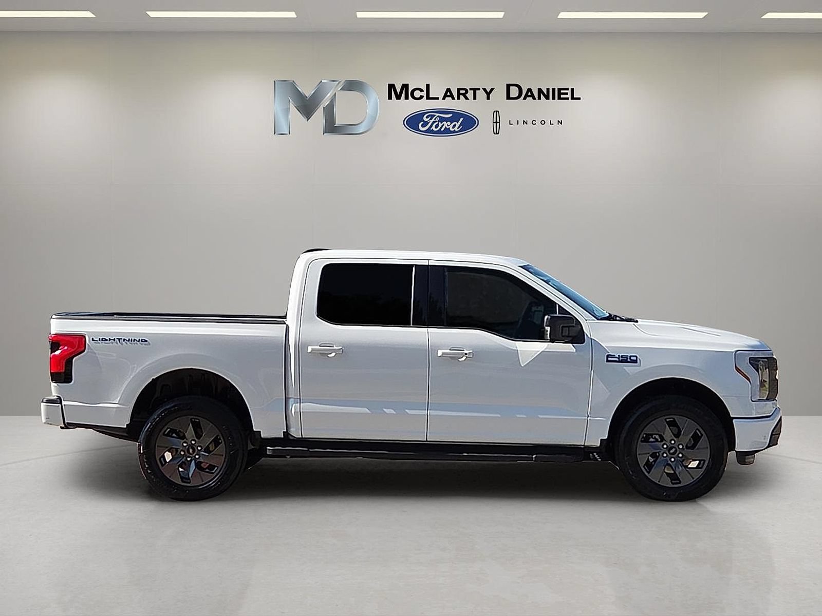 Certified 2024 Ford F150 Lightning Flash AWD/4WD image 6