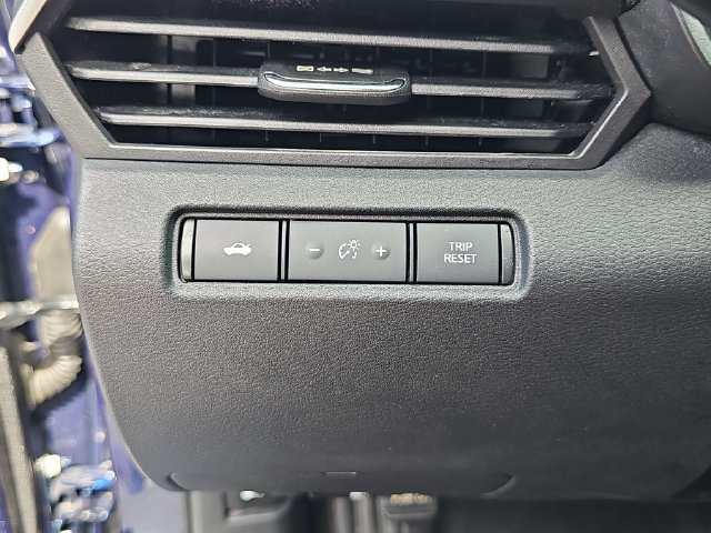 Used 2021 Nissan Altima 2.5 SR FWD image 30