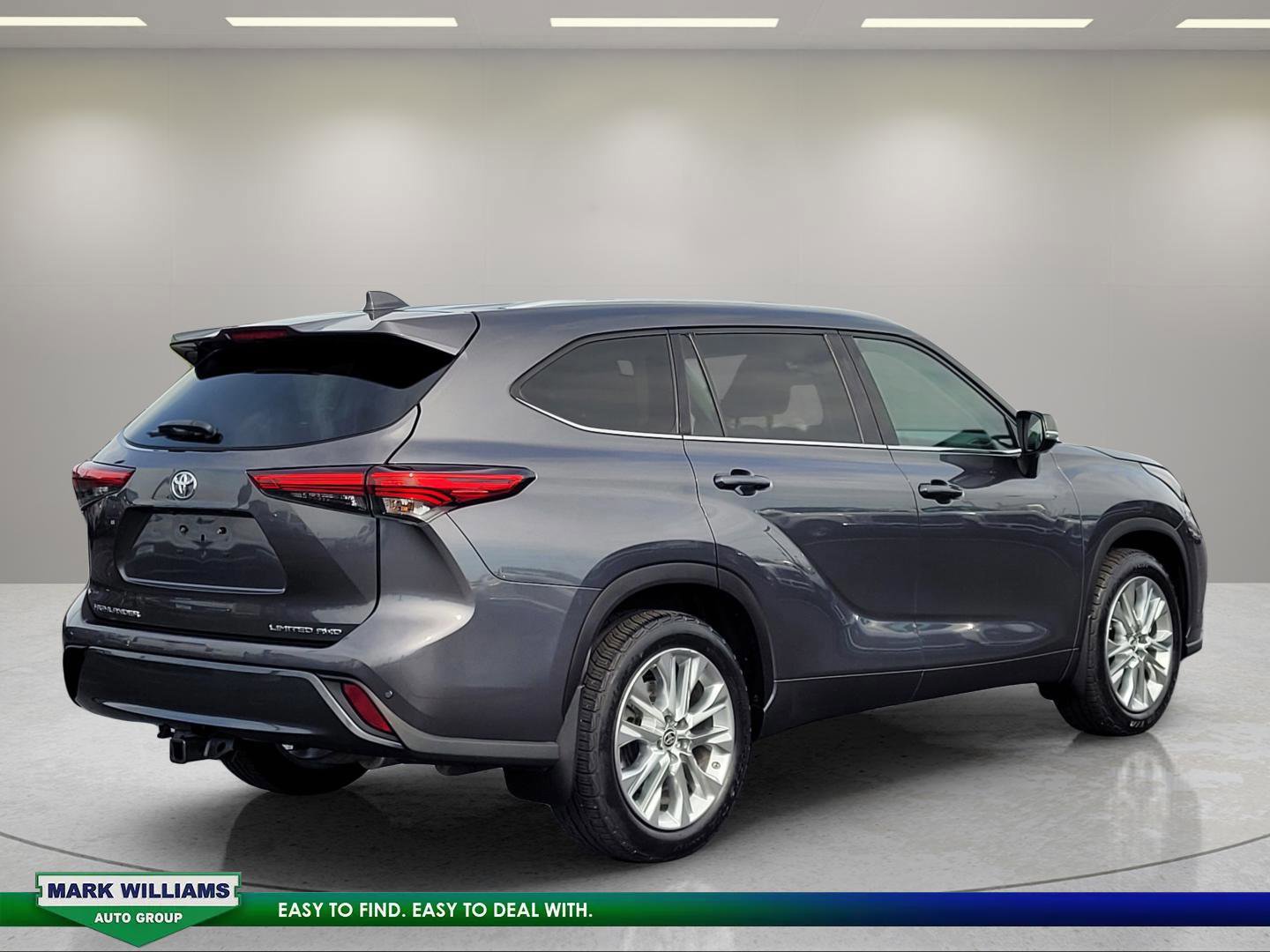 Used 2020 Toyota Highlander Limited image 5