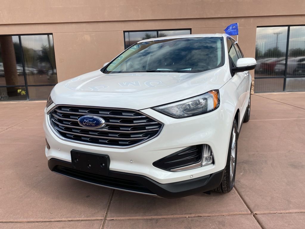 Certified 2023 Ford Edge Titanium AWD/4WD image 2