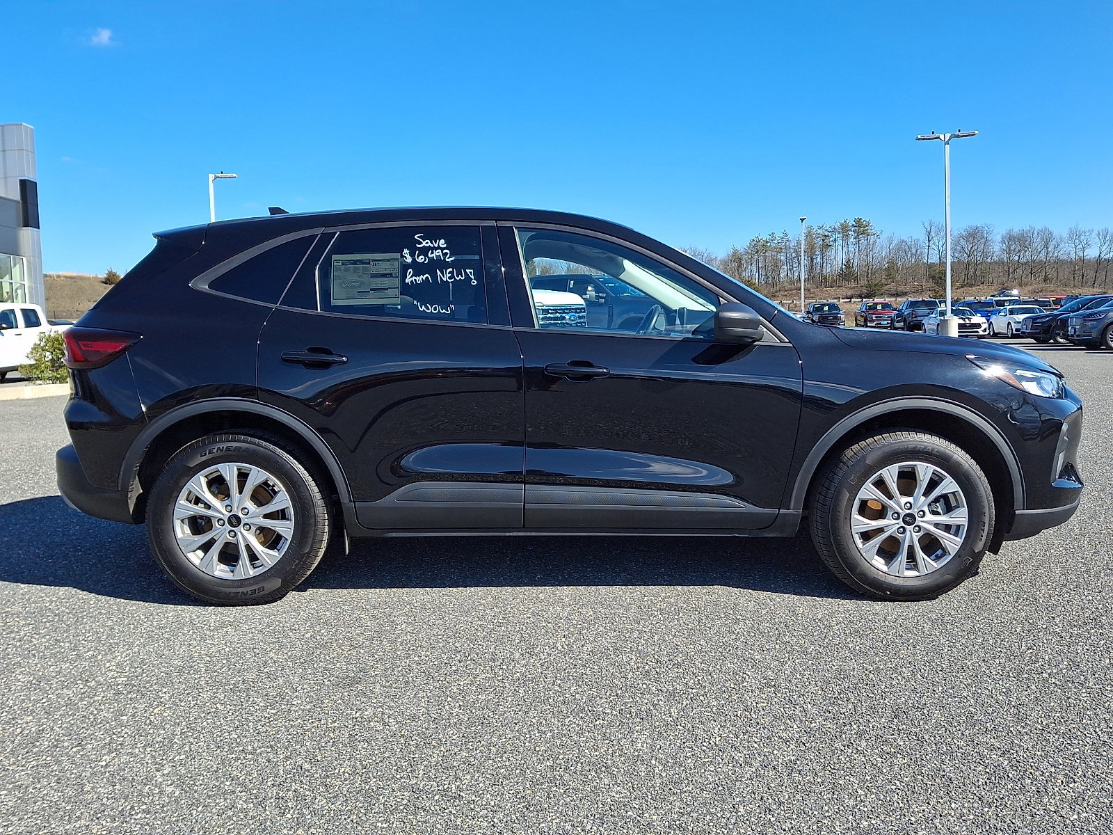 Certified 2025 Ford Escape Active image 5