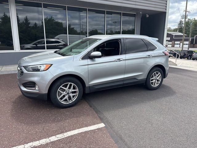 Certified 2022 Ford Edge SEL w/ Convenience Package AWD/4WD image 6