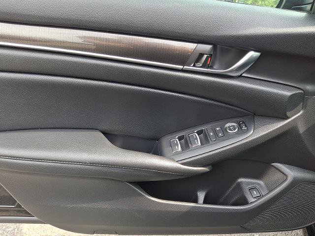 Used 2022 Honda Accord Sport image 12