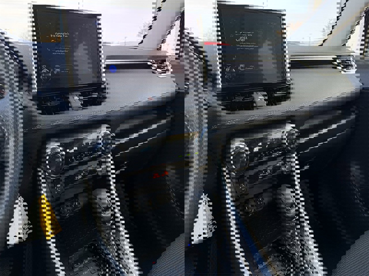 Used 2024 Toyota RAV4 LE image 16