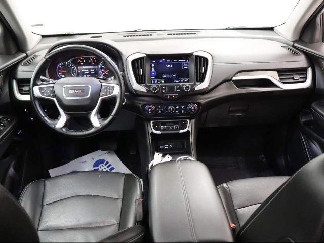 Used 2024 GMC Terrain SLT image 32