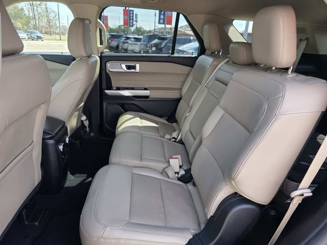 Certified 2023 Ford Explorer Limited image 12
