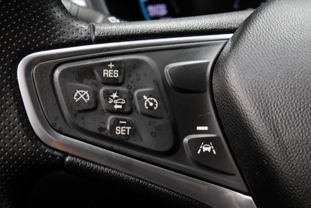 Used 2022 Chevrolet Equinox LS AWD/4WD image 27