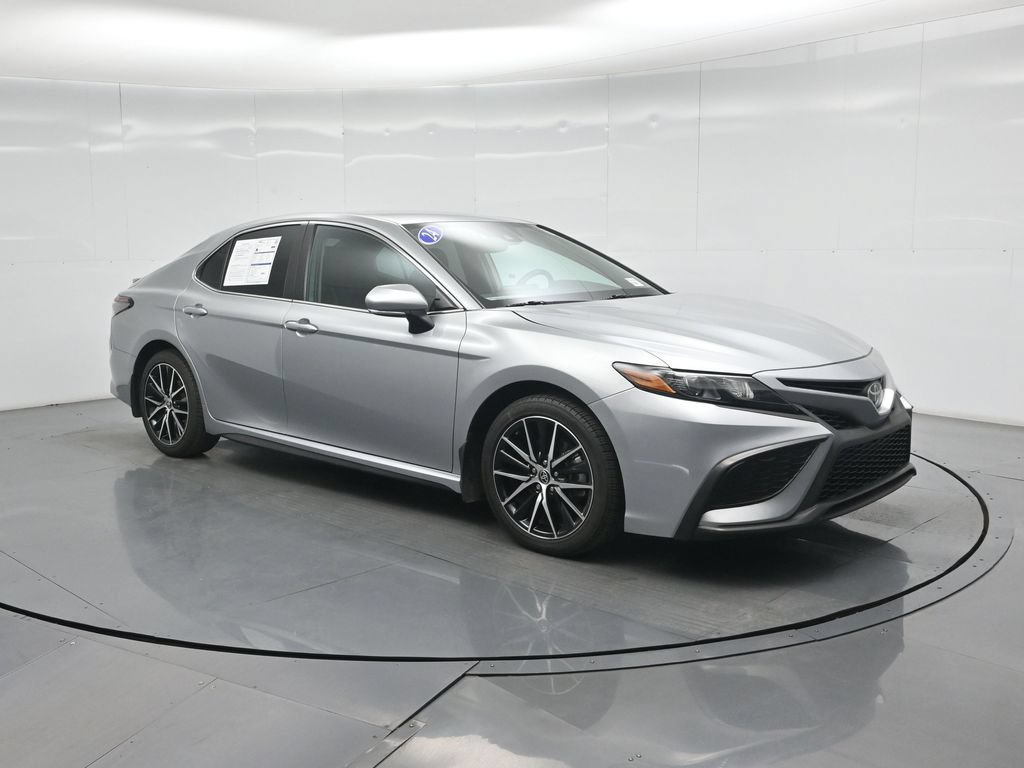 Used 2024 Toyota Camry SE w/ Convenience Package FWD image 45