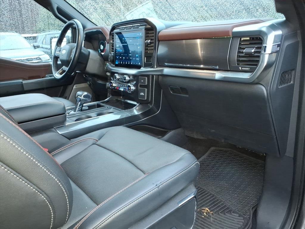 Certified 2021 Ford F150 Lariat w/ Equipment Group 502A High image 9