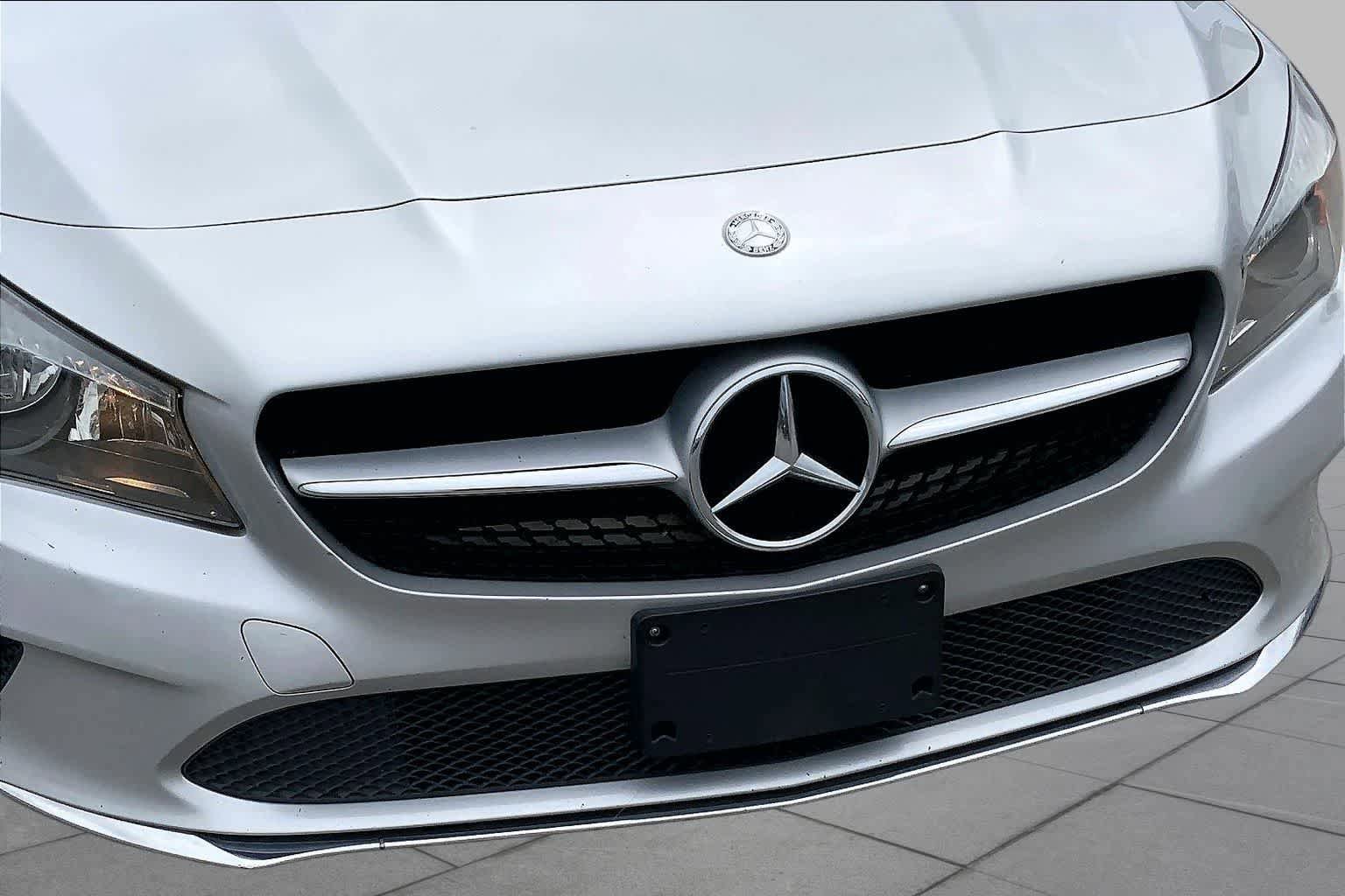 Used 2018 Mercedes-Benz CLA 250 image 29