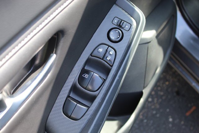 Used 2024 Nissan Sentra SV FWD image 20