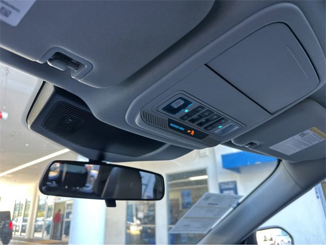 Certified 2022 Ford Explorer XLT w/ Equipment Group 202A image 25