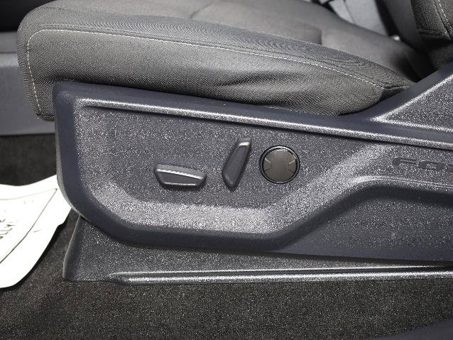 Certified 2022 Ford F150 XLT w/ Equipment Group 302A High image 19