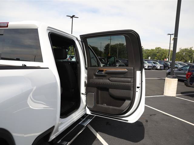Used 2024 Chevrolet Silverado 2500 High Country w/ Z71 Off-Road Package AWD/4WD image 30