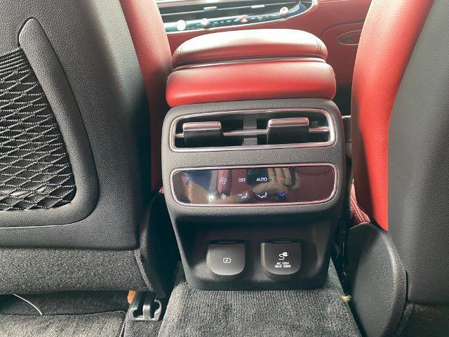 Used 2026 Genesis GV70 2.5T Sport Prestige image 30